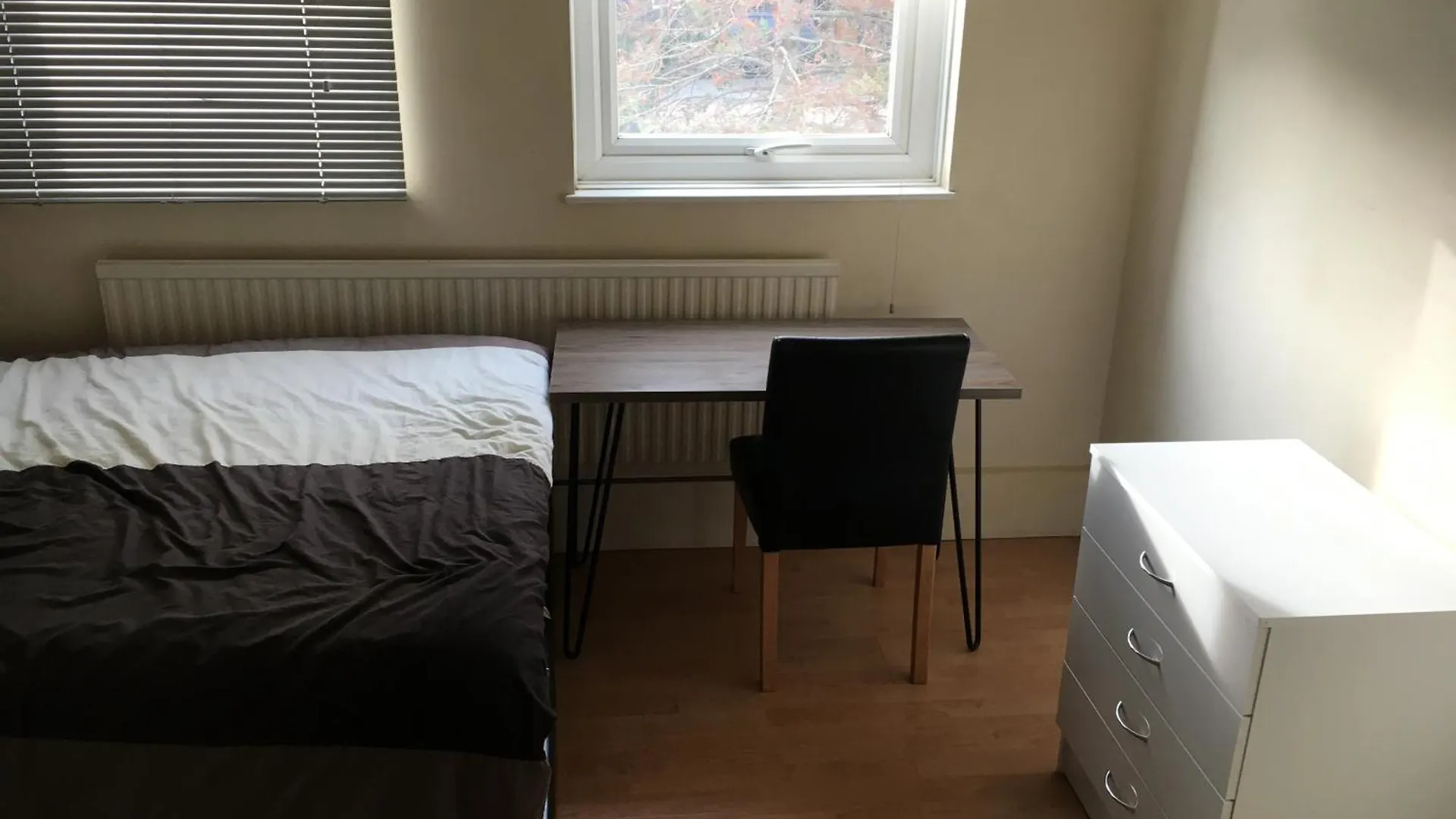 Newham Residence London Guest house